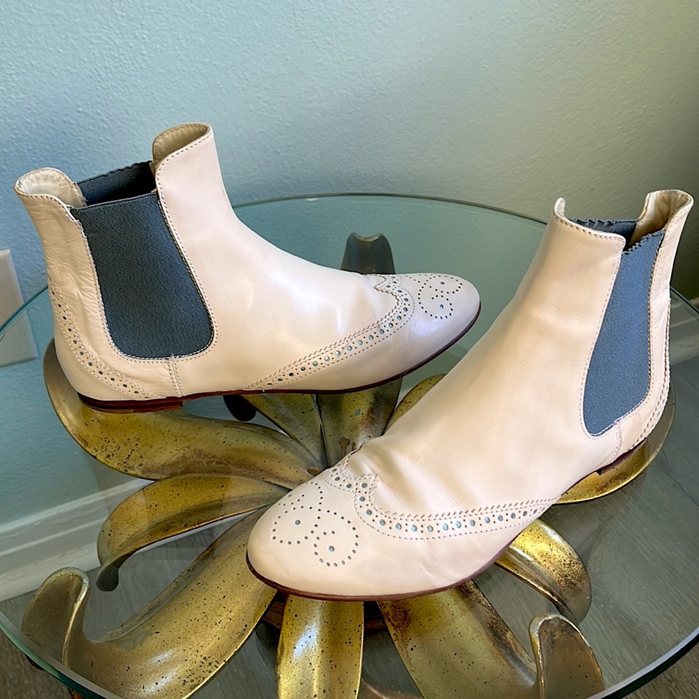 Cream/Blue Calfskin Leather Ankle Boot, AGL